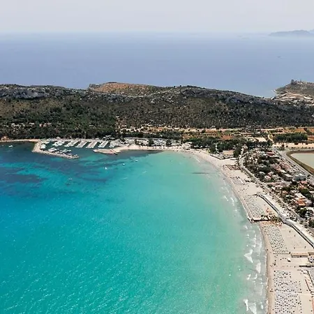 Il Faro Bed & Breakfast *